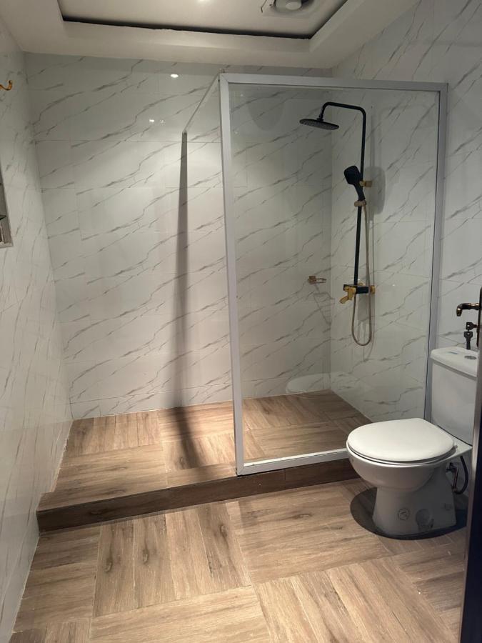 D Barfi Guesthouse, Excellent Location Kumasi Ngoại thất bức ảnh